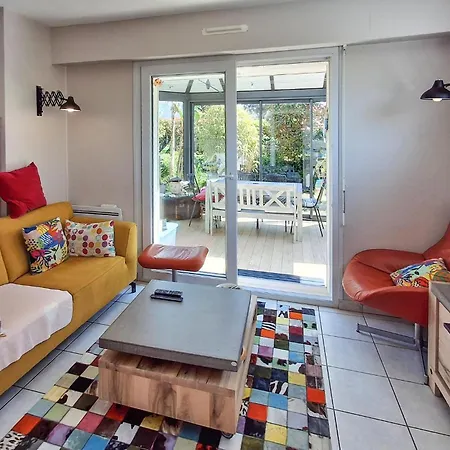 Cozy In With Wifi Holiday home Loctudy